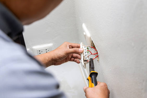 Best Electrical Outlet Repair  in Fair Oaks Ranch, TX